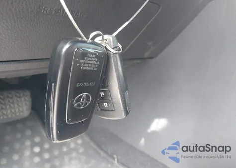 2019 Toyota Highlander Limited Platinum из США, поврежденный, VIN 5TDYZRFH0KS324141